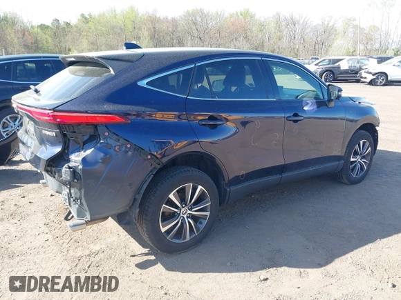 2021 Toyota Venza LE with VIN JTEAAAAH7MJ007292, listed as a IAAI auction lot 42097680 with 66,633 mi miles and . Bid and sale history available at carsss.com. Image 4.