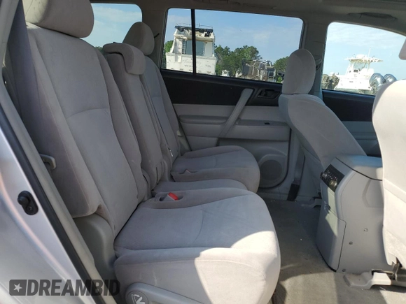 2009 Toyota Highlander z VIN JTEES41A392144265, wystawiony jako Copart lot #57473515 z przebiegiem 154 442 mil mil oraz Szkoda całkowita • Salvage title. Historia ofert i sprzedaży dostępna na DreamBid. Obrazek 11.
