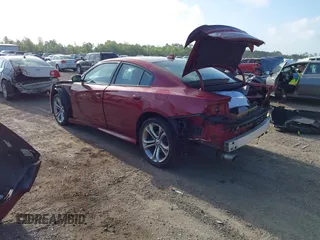 2022 Dodge Charger R/T with VIN 2C3CDXCT5NH231810, listed as a IAAI auction lot 41958552 with 35,101 mi miles and . Bid and sale history available at carsss.com. Image 3.