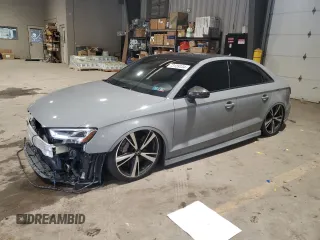 2018 Audi RS 3 z VIN WUABWHFF8J1905635, wystawiony jako Copart lot #73159134 z przebiegiem 61 943 mil mil oraz Szkoda całkowita • Salvage title. Historia ofert i sprzedaży dostępna na DreamBid. Obrazek 1.