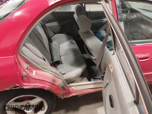 2002 Ford Escort Fleet Standard with VIN 3FAFP13P22R217224, listed as a IAAI auction lot 42032180 with 182,234 mi miles. Bid and sale history available at carsss.com. Image 8.