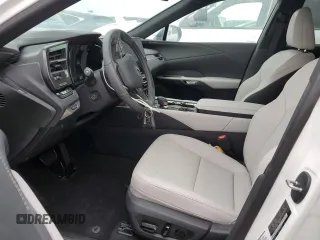 2024 Lexus RX with VIN 2T2BAMBA9RC042958, listed as a Copart auction lot 74355544 with 3,091 mi miles and Non Repairable. Bid and sale history available at carsss.com. Image 7.