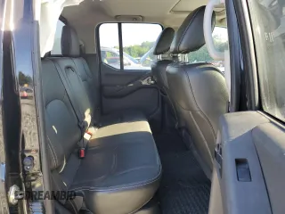 2017 Nissan Frontier Pro-4X z VIN 1N6DD0EV6HN772444, wystawiony jako Copart lot #55775545 z przebiegiem 202 695 mil mil oraz Szkoda całkowita • Salvage title. Historia ofert i sprzedaży dostępna na DreamBid. Obrazek 10.