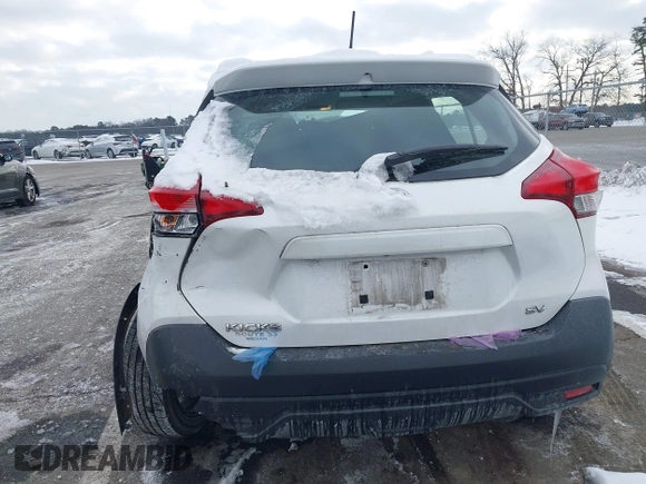 2019 Nissan Kicks S with VIN 3N1CP5CU0KL542096, listed as a IAAI auction lot 41390268 with 115,861 mi miles and . Bid and sale history available at carsss.com. Image 16.