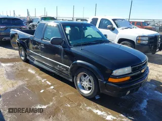 2001 Chevrolet S-10 LS with VIN 1GCCS19W718230397, listed as a IAAI auction lot 41293765 with 151,578 mi miles and . Bid and sale history available at DreamBid. Image 1.