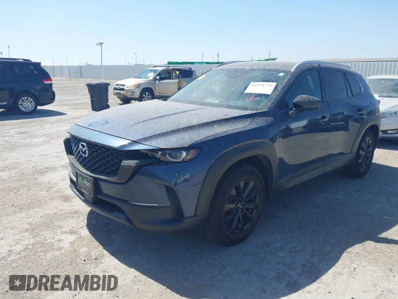 2024 Mazda CX-50 S Preferred z VIN 7MMVABBM6RN181104, wystawiony jako IAAI lot #41874725 z przebiegiem 28 636 mil mil oraz . Historia ofert i sprzedaży dostępna na DreamBid. Obrazek 17.
