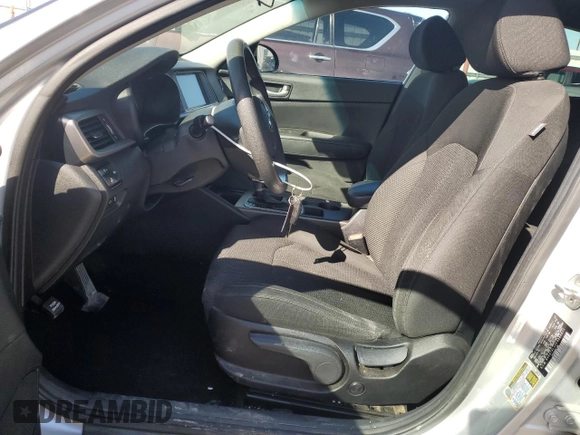 2019 Kia Optima LX with VIN 5XXGT4L32KG285871, listed as a Copart auction lot 48682925 with 103,523 mi miles and Salvage Title. Bid and sale history available at carsss.com. Image 7.