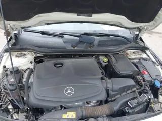 2018 Mercedes-Benz CLA 250 with VIN WDDSJ4EB4JN563585, listed as a IAAI auction lot 41902912 with 146,341 mi miles and . Bid and sale history available at DreamBid. Image 10.