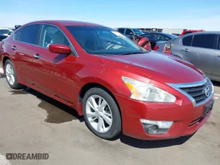 2015 Nissan Altima 2.5 SV with VIN 1N4AL3AP8FC137516, listed as a IAAI auction lot 39160275 with 65,569 mi miles. Bid and sale history available at carsss.com. Image 1.