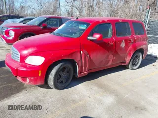 2010 Chevrolet HHR 1LT z VIN 3GNBABDB6AS608023, wystawiony jako IAAI lot #41402154 z przebiegiem 209 740 mil mil oraz . Historia ofert i sprzedaży dostępna na DreamBid. Obrazek 2.