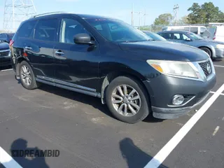 2014 Nissan Pathfinder SL with VIN 5N1AR2MNXEC631075, listed as a IAAI auction lot 41940541 with 223,584 mi miles and . Bid and sale history available at DreamBid. Image 1.