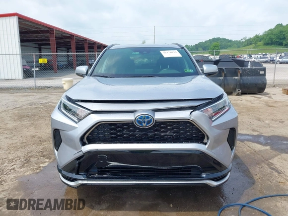 2021 Toyota RAV4 SE with VIN JTMAB3FV9MD055340, listed as a IAAI auction lot 42278024 with 42,040 mi miles and . Bid and sale history available at DreamBid. Image 13.