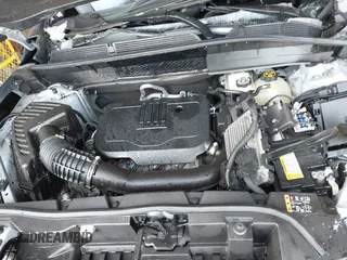 2022 GMC Acadia SLE z VIN 1GKKNRL43NZ113686, wystawiony jako IAAI lot #41397947 z przebiegiem Nie podano mil oraz . Historia ofert i sprzedaży dostępna na DreamBid. Obrazek 10.