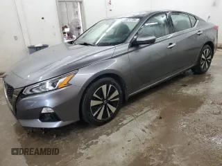2019 Nissan Altima SV z VIN 1N4BL4DW9KN301934, wystawiony jako Copart lot #59717785 z przebiegiem 162 905 mil mil oraz Szkoda całkowita • Salvage title. Historia ofert i sprzedaży dostępna na DreamBid. Obrazek 1.