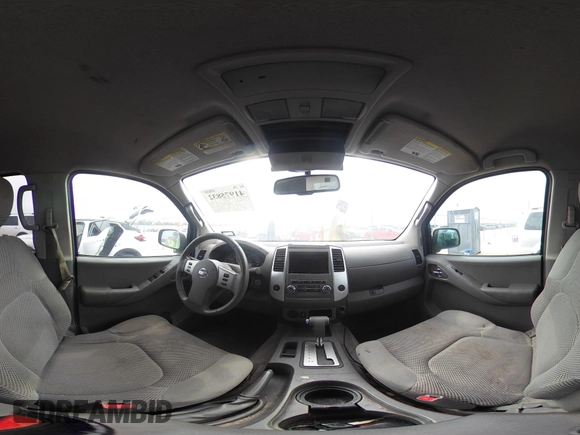 2012 Nissan Frontier SV z VIN 1N6AD0ER4CC402085, wystawiony jako IAAI lot #41975832 z przebiegiem 263 152 mil mil oraz . Historia ofert i sprzedaży dostępna na DreamBid. Obrazek 18.