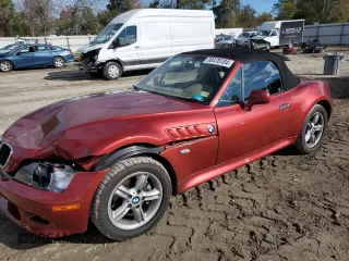2000 BMW Z3 2.5L with VIN 4USCH9349YLF86391, listed as a Copart auction lot 80476104 with 22,453 mi miles and Salvage Title. Bid and sale history available at carsss.com. Image 1.