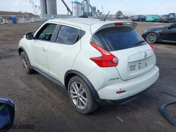 2012 Nissan Juke SV with VIN JN8AF5MV6CT121385, listed as a IAAI auction lot 41448719 with 9,999 mi miles. Bid and sale history available at carsss.com. Image 3.