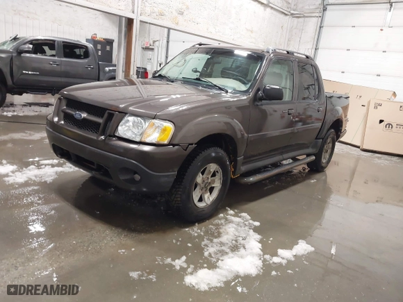 2005 Ford Explorer Sport Trac XLS with VIN 1FMZU77K25UB67905, listed as a IAAI auction lot 41808499 with 140,553 mi miles. Bid and sale history available at carsss.com. Image 17.