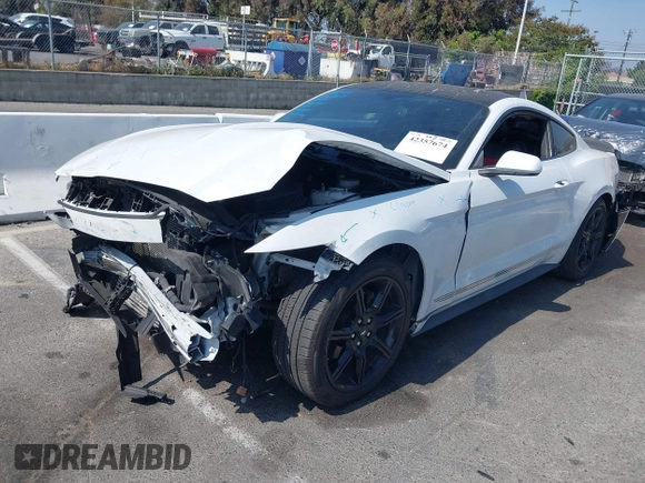 2015 Ford Mustang EcoBoost with VIN 1FA6P8TH4F5332918, listed as a IAAI auction lot 42357674 with 88,595 mi miles and . Bid and sale history available at DreamBid. Image 18.
