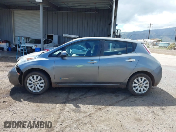 2015 Nissan LEAF SV with VIN 1N4AZ0CP5FC328708, listed as a IAAI auction lot 41679057 with 104,405 mi miles. Bid and sale history available at carsss.com. Image 14.