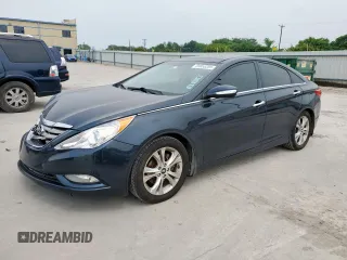 2013 Hyundai Sonata Limited z VIN 5NPEC4AC4DH712436, wystawiony jako Copart lot #55655205 z przebiegiem 154 391 mil mil oraz Szkoda całkowita • Salvage title. Historia ofert i sprzedaży dostępna na DreamBid. Obrazek 1.