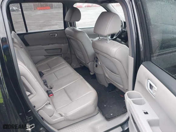 2013 Honda Pilot EX-L with VIN 5FNYF4H51DB011475, listed as a IAAI auction lot 41854171 with 206,772 mi miles. Bid and sale history available at carsss.com. Image 8.