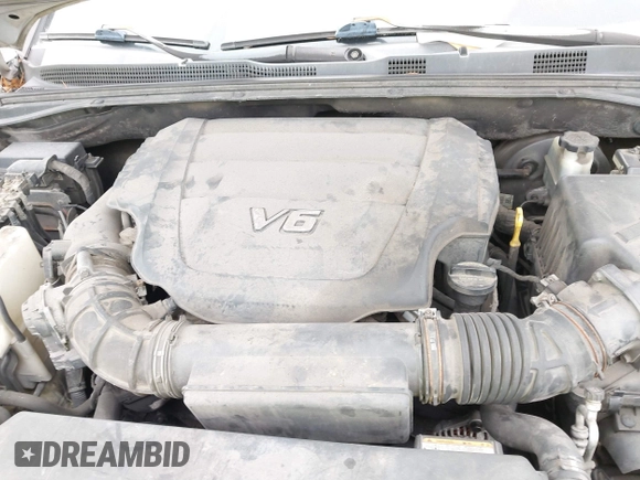2009 Kia Borrego LX with VIN KNDJJ741395023592, listed as a IAAI auction lot 41554393 with 428,680 mi miles. Bid and sale history available at carsss.com. Image 10.