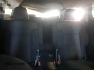 2022 GMC Acadia SLE z VIN 1GKKNRL41NZ157797, wystawiony jako Copart lot #49154635 z przebiegiem 40 263 mil mil oraz Szkoda całkowita • Salvage title. Historia ofert i sprzedaży dostępna na DreamBid. Obrazek 10.