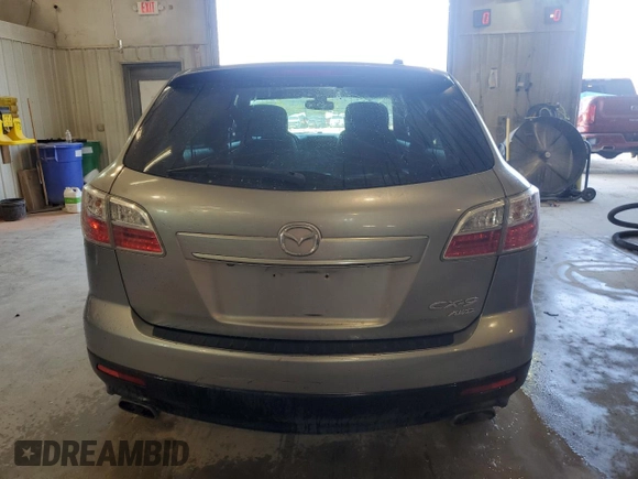 2010 Mazda CX-9 Grand Touring z VIN JM3TB3MA7A0222829, wystawiony jako Copart lot #70453194 z przebiegiem Nie podano mil oraz Nie do naprawy • Non repairable. Historia ofert i sprzedaży dostępna na DreamBid. Obrazek 6.