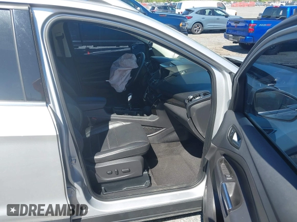 2018 Ford Escape Titanium with VIN 1FMCU9J96JUA33500, listed as a IAAI auction lot 42121736 with 105,430 mi miles and . Bid and sale history available at DreamBid. Image 5.