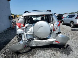 2008 Toyota RAV4 Limited with VIN JTMBK31V985051543, listed as a Copart auction lot 61755855 with 124,868 mi miles and Salvage title. Bid and sale history available at DreamBid. Image 6.