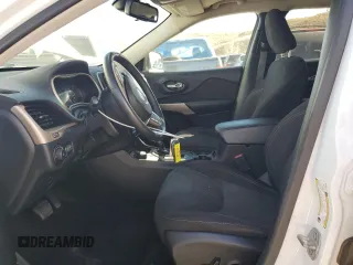 2017 Jeep Cherokee Latitude с VIN 1C4PJMCS0HW655400, выставлен на аукционе Copart как лот 43664355 с пробегом 135 997 миль миль и Списание • Salvage title. История ставок и продаж доступна на DreamBid. Изображение 7.
