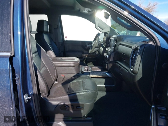 2020 GMC Sierra 1500 Denali with VIN 1GTU9FEL4LZ271818, listed as a IAAI auction lot 40807636 with 53,007 mi miles and . Bid and sale history available at DreamBid. Image 5.
