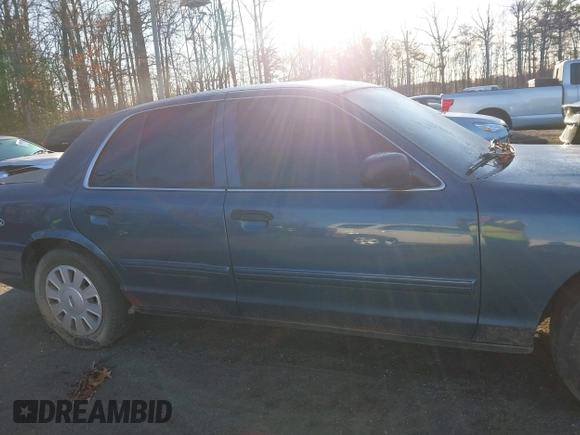 2009 Ford Police Interceptor с VIN 2FAHP71V09X100704, выставлен на аукционе IAAI как лот 41872833 с пробегом Не указан миль и . История ставок и продаж доступна на DreamBid. Изображение 12.