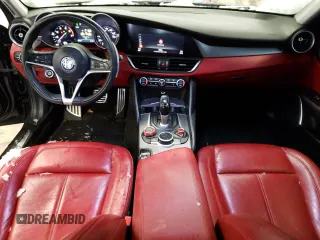 2017 Alfa Romeo Giulia with VIN ZARFAEDN0H7555470, listed as a Copart auction lot 43903823 with 99,753 mi miles. Bid and sale history available at carsss.com. Image 8.