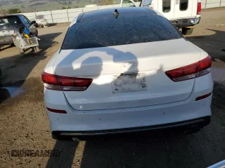 2019 Kia Optima LX z VIN 5XXGT4L35KG335470, wystawiony jako Copart lot #47495975 z przebiegiem 114 006 mil mil oraz Szkoda całkowita • Salvage title. Historia ofert i sprzedaży dostępna na DreamBid. Obrazek 6.