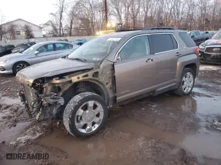 2012 GMC Terrain SLT-1 with VIN 2GKFLUE56C6307590, listed as a Copart auction lot 41881155 with 86,999 mi miles and Salvage Title. Bid and sale history available at carsss.com. Image 1.
