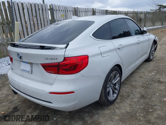 2019 BMW 3 Series 330i xDrive with VIN WBA8Z9C5XKB220819, listed as a IAAI auction lot 41619909 with 46,587 mi miles and . Bid and sale history available at carsss.com. Image 4.