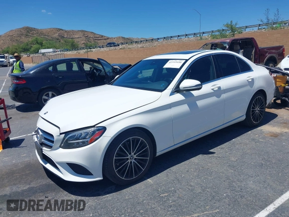 2019 Mercedes-Benz C 300 с VIN 55SWF8DB4KU294346, выставлен на аукционе IAAI как лот 42215950 с пробегом 81 881 миль миль и . История ставок и продаж доступна на DreamBid. Изображение 17.
