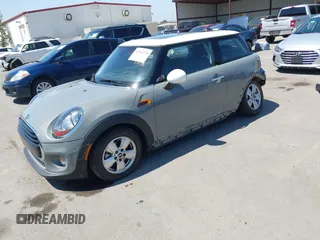 2018 MINI Hardtop Cooper with VIN WMWXP5C55J2H29048, listed as a IAAI auction lot 42315130 with 9,352 mi miles and . Bid and sale history available at DreamBid. Image 18.