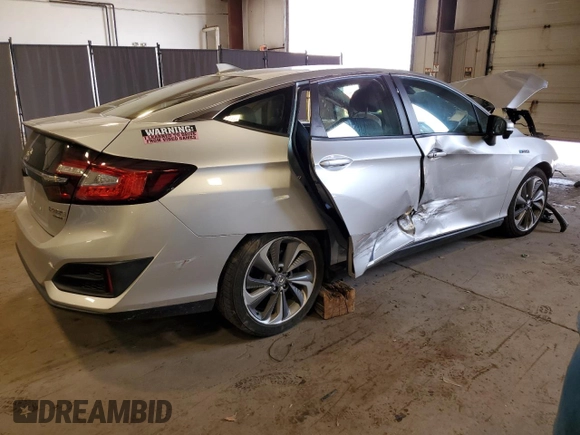2018 Honda Clarity Plug-In Hybrid Touring with VIN JHMZC5F35JC000443, listed as a Copart auction lot 59943554 with 94,758 mi miles and Salvage Title. Bid and sale history available at carsss.com. Image 3.