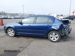 2007 Ford Fusion SE with VIN 3FAHP07117R175015, listed as a IAAI auction lot 41881420 with 217,978 mi miles. Bid and sale history available at carsss.com. Image 15.
