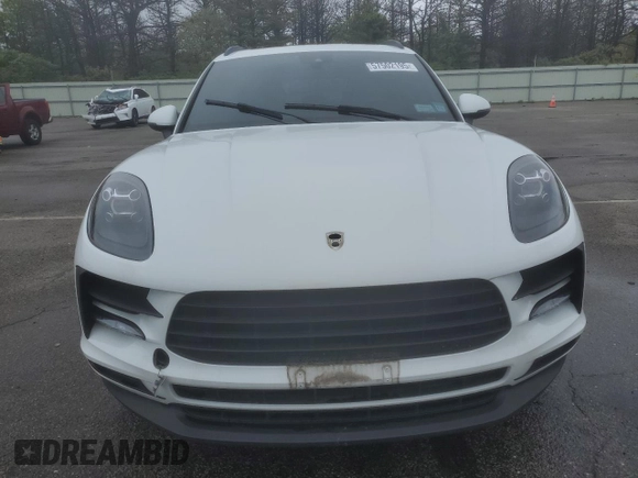 2019 Porsche Macan with VIN WP1AA2A54KLB04594, listed as a Copart auction lot 57502195 with 43,681 mi miles and Salvage title. Bid and sale history available at DreamBid. Image 5.