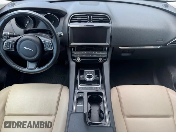 2020 Jaguar F-Pace 25t Premium with VIN SADCJ2FX8LA619250, listed as a Copart auction lot 62612285 with 44,773 mi miles and Salvage title. Bid and sale history available at DreamBid. Image 8.