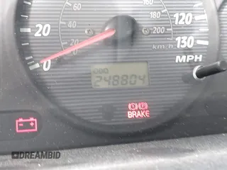 2002 Hyundai Santa Fe GLS with VIN KM8SC73D82U275582, listed as a IAAI auction lot 41565218 with 248,804 mi miles. Bid and sale history available at carsss.com. Image 15.