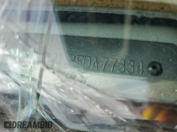 2008 Ford Econoline Passenger XL z VIN 1FBNE31L28DA77334, wystawiony jako Copart lot #58490715 z przebiegiem 193 266 mil mil oraz Szkoda całkowita • Salvage title. Historia ofert i sprzedaży dostępna na DreamBid. Obrazek 13.