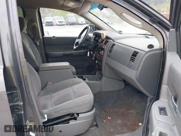 2004 Dodge Durango SLT с VIN 1D4HB48N74F101708, выставлен на аукционе IAAI как лот 42122824 с пробегом 220 072 миль миль и . История ставок и продаж доступна на DreamBid. Изображение 5.