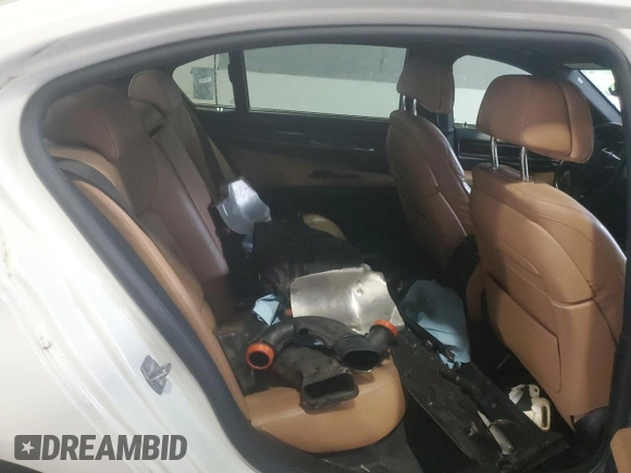 2014 BMW 7 Series ALPINA B7 xDrive with VIN WBAYF8C55ED142137, listed as a Copart auction lot 58751915 with 133,451 mi miles and Clean title. Bid and sale history available at DreamBid. Image 10.