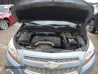 2013 Chevrolet Malibu LTZ with VIN 1G11H5SA0DU109940, listed as a IAAI auction lot 42106086 with 205,634 mi miles and . Bid and sale history available at DreamBid. Image 10.