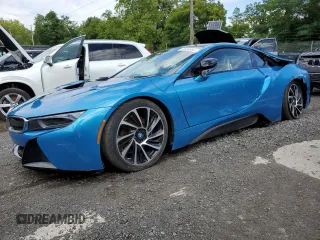 2015 BMW i8 z VIN WBY2Z2C55FV391061, wystawiony jako Copart lot #67933554 z przebiegiem 28 047 mil mil oraz Szkoda całkowita • Salvage title. Historia ofert i sprzedaży dostępna na DreamBid. Obrazek 1.